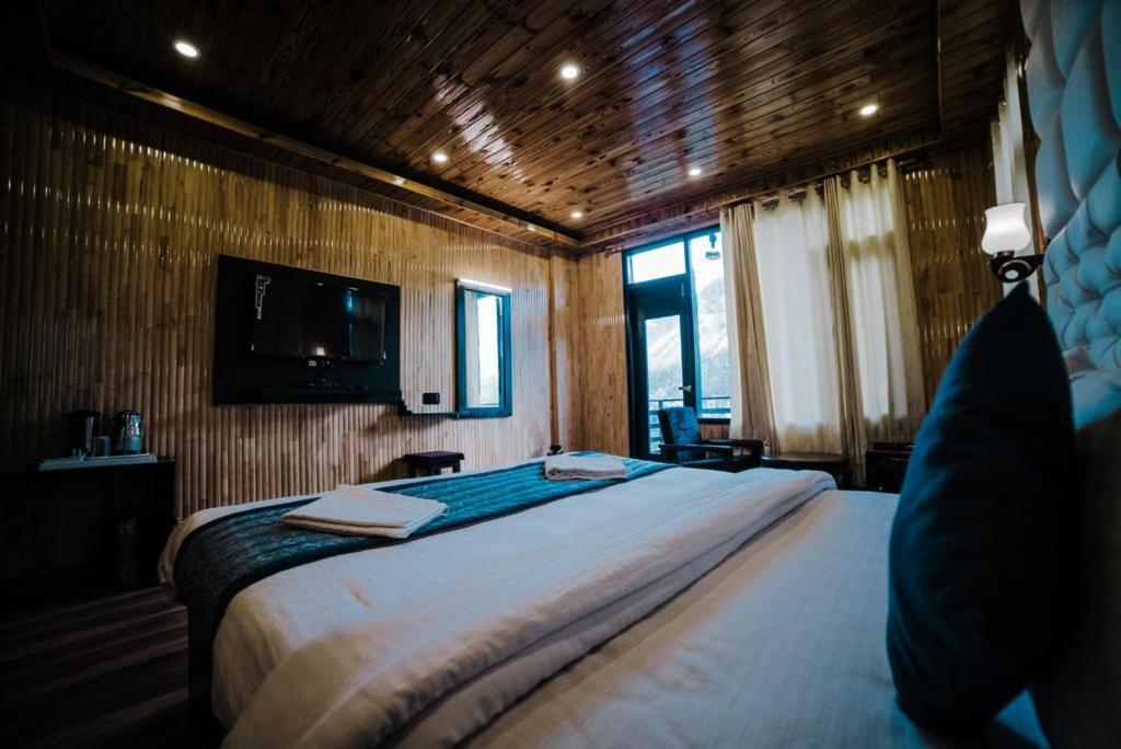 Hotel Black Magic Manāli Exteriér fotografie
